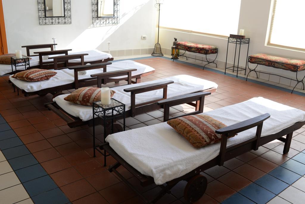 Oasis Dead Sea Hotel En Bokek Zewnętrze zdjęcie